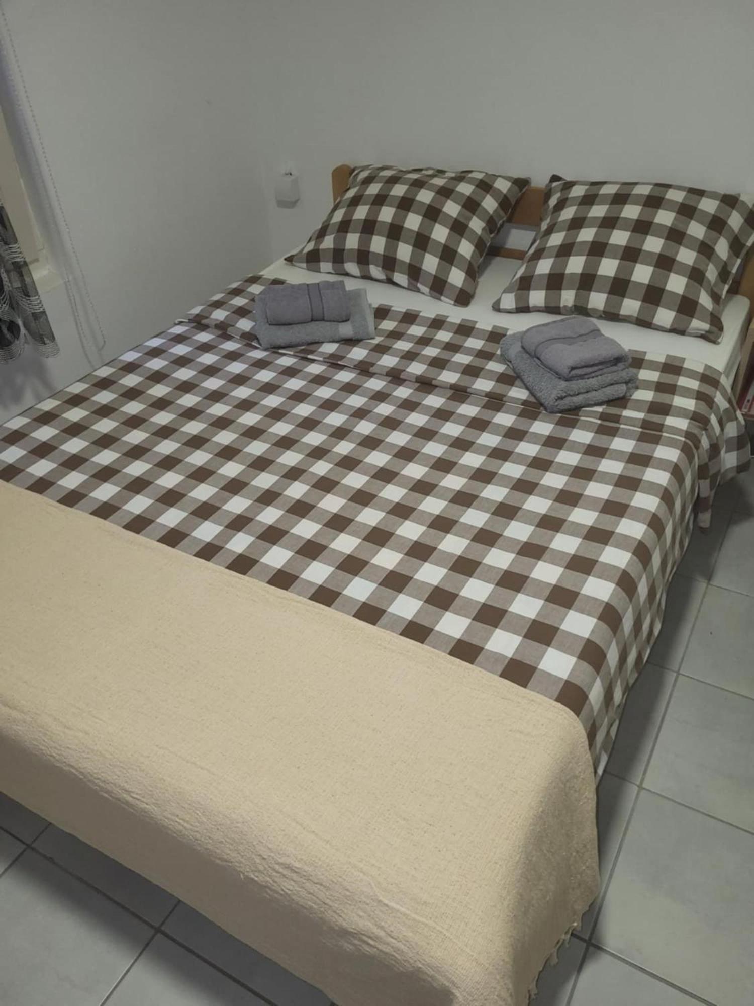 Apartman Djokic 2 Pozarevac Ngoại thất bức ảnh